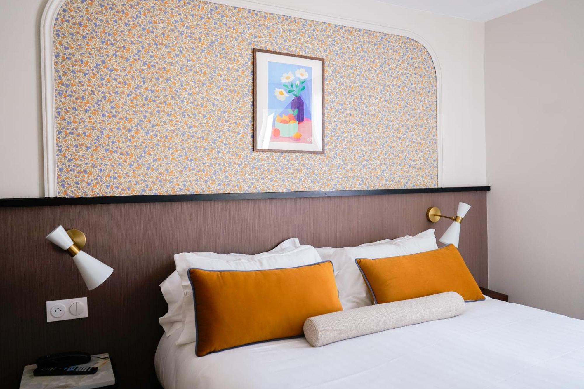 Deluxe Room,1729981619:JPEG